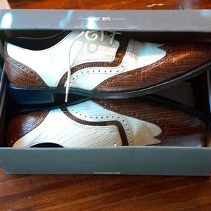 Stacy Adams 10.5 shoe